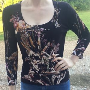 Long sleeved sweater